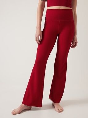 Athleta Salutation Stash Rib Flare - Size S